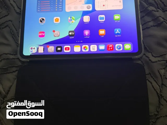 ايباد برو M4 265GBنظيف جداً