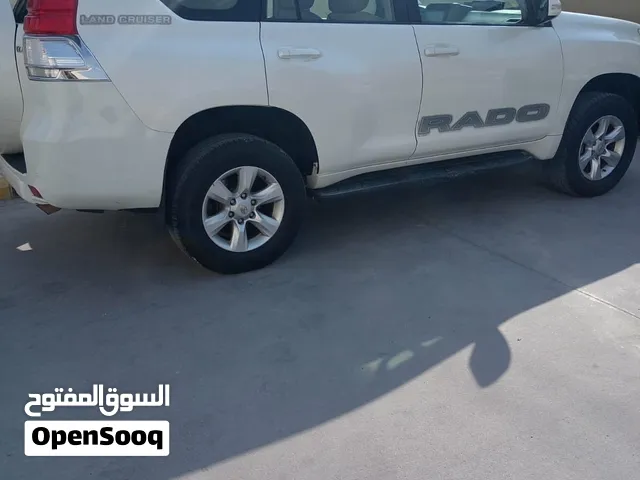 برادو موديل 2010 لون أبيض نضيفه شراي اتصل