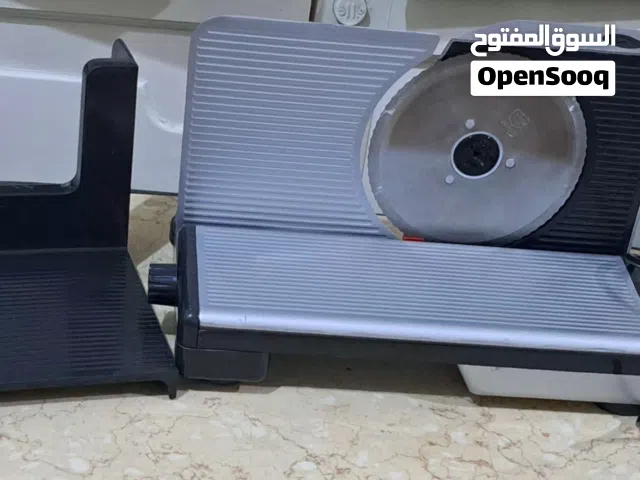 قطاعة لانشون وجبنة رومي صناعة ألماني جديدة لم تستعمل سلاح استاليس السعر قابل للتفاوض