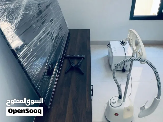 شاشة ذكية KMC SMART SCREEN 65 Inch(1000 Riyals)