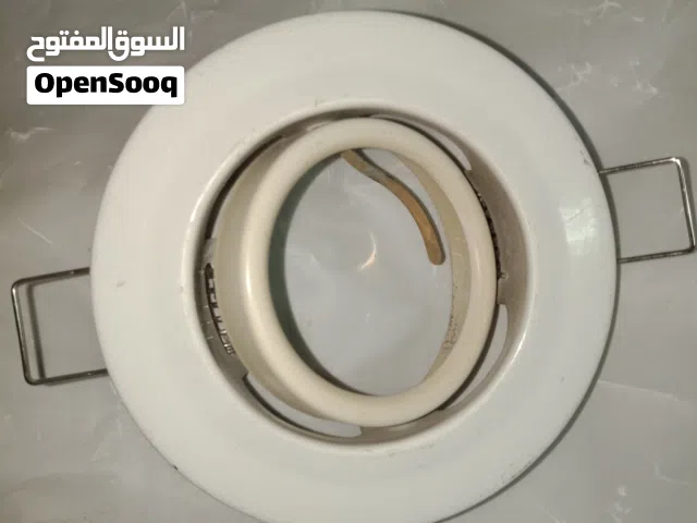 شاسيهات سبوت لايت متحرك ابيض ميتاليك جديد بالكيس