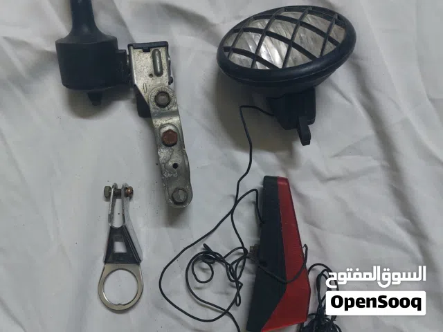 دينمو دراجه   هوائية   مع 2 ضوء خلفي وامامي