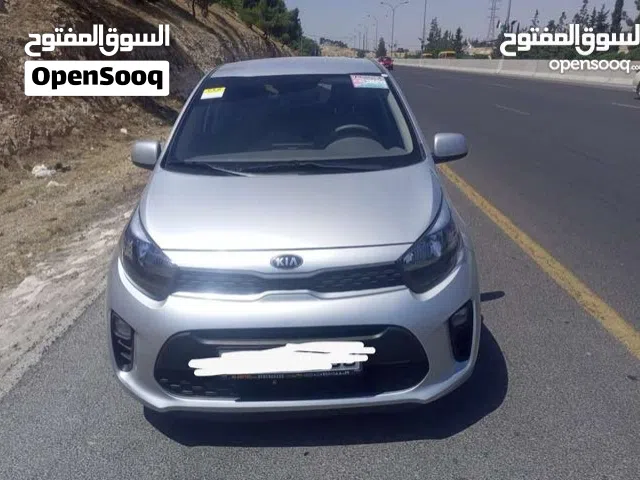 HatchBack Kia in Aqaba