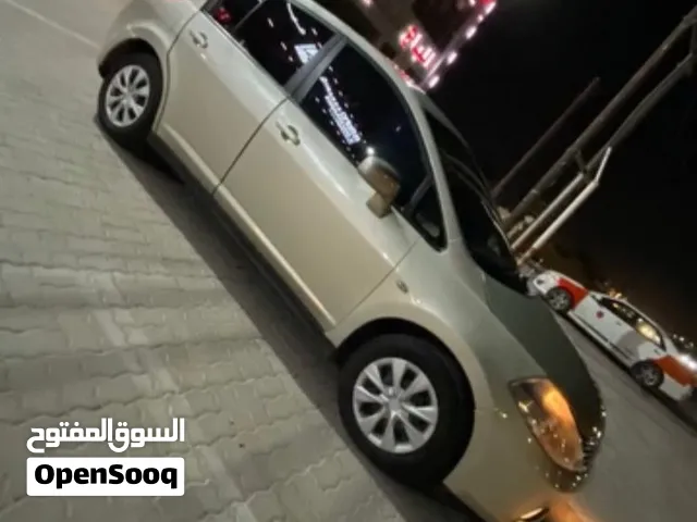 نيسان تيدا 2008
