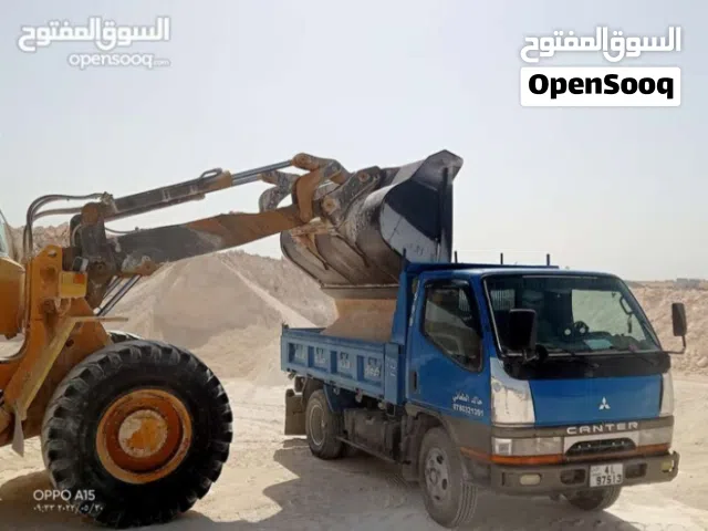خالد الطعاني لنقل جميع انواع الرمل ومواد البناء.