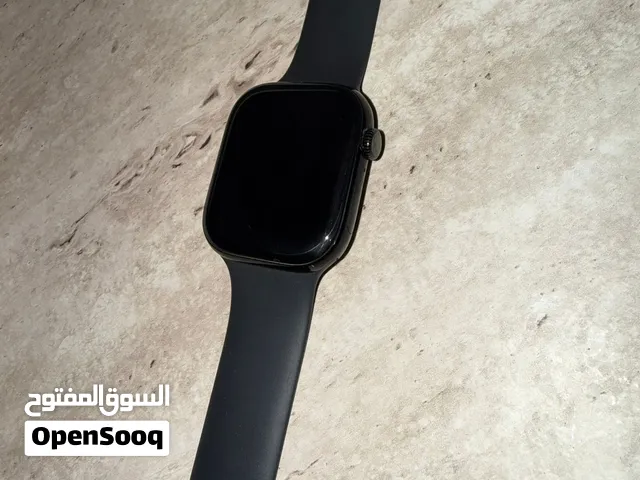 ساعه ابل سيريس 10 حجم 46 لون اسود اتخذام قليل جداً مع العلبه و الكيبل الاصلي كامله