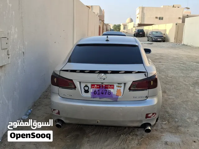 ls 250 2010 السياره فيها شيئين باور سترينج وفتحه سقف يبقى لهم تبديل