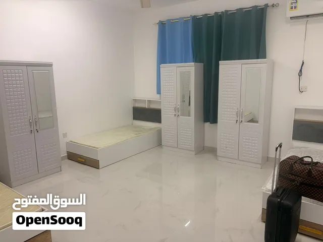 سكن طالبات وموظفات ملاصق جامعة صحار لا يتطلب نقل
