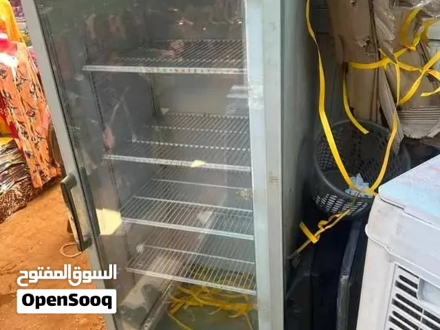 تلاجة عرض 18 قدم ايفرست الماني -ستار كوول