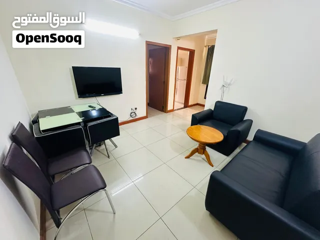 100 m2 1 Bedroom Apartments for Rent in Manama Hoora