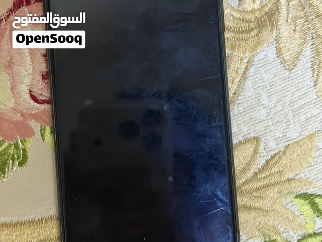 Apple iPhone 11 64 GB in Al Ain