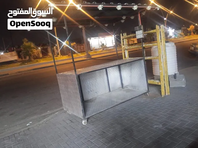 ميز حمايس وميز عصاير و شيسة عصير الدبابة للبيع كلهن او كل وحده وحد