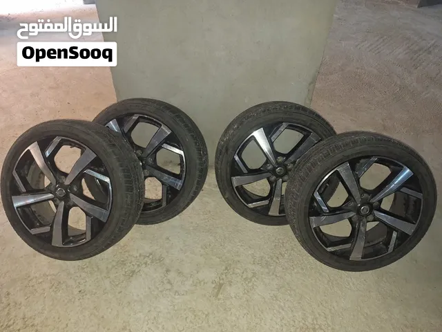 طقم جنوط قشقاي الاصلي بالكاوتش