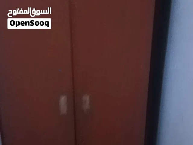 دولاب ملابس