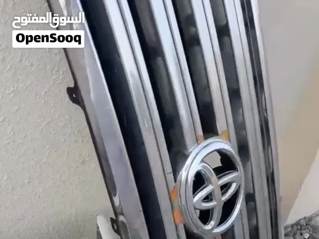 شبك تيوتا لاندكلوزر 2015