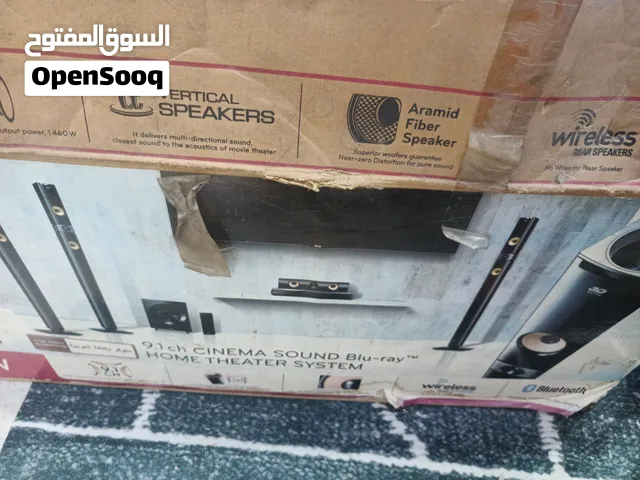 سستم سماعات مع جهاز 3D