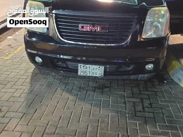 Gmc Yukon 2014 is for sale