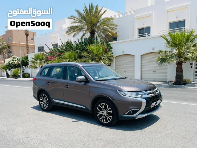 MITSUBISHI OUTLANDER 2017 MODEL 7 SEATER FOR SALE...