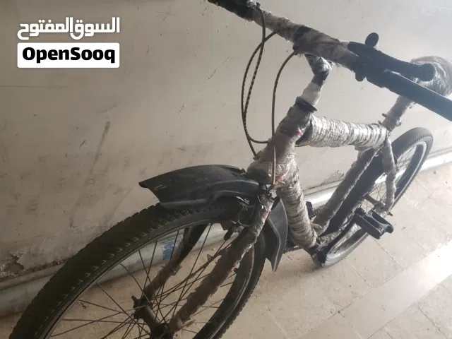 سيكل مقاس 24 تعاشيق ولا فية اي خلل السعر 25000الف عطره العرطات الموقع صنعاء شارع التلفزيون