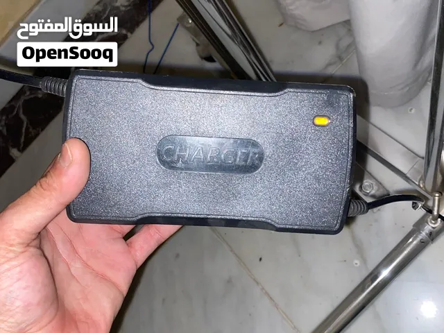 كرسي متحرك كهربائي بالبطارية والشاحن – نظيف جدا