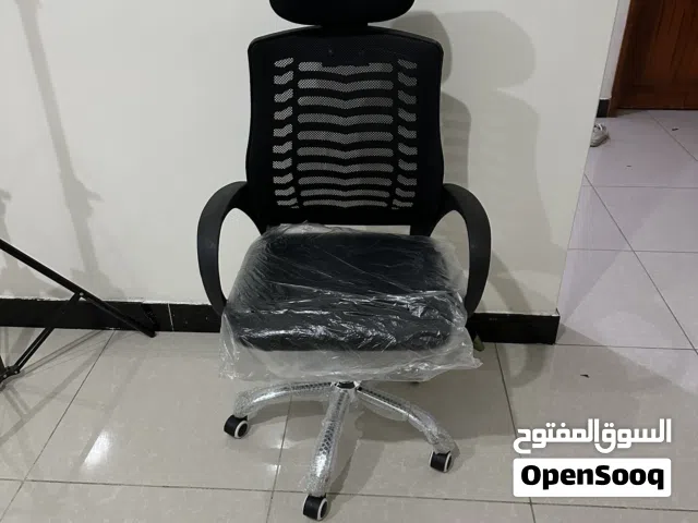 أبو علي لبيع وشراء الأثاث المكتبي المستعمل