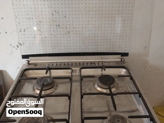 غاز طهي اربع شعلات بالفرن
