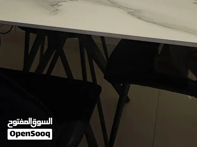 4 seater dining table