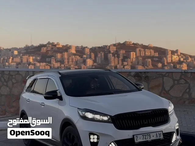 سورينتو 2017 فل الفل بصلاه عنبي مش ناقصو اشي