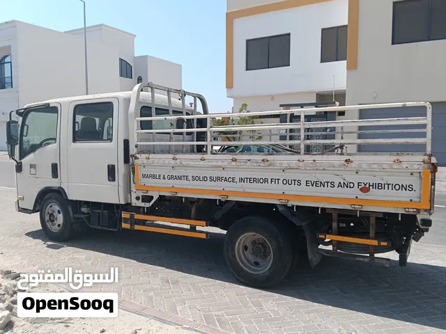 Isuzu 2017 model truck for sale