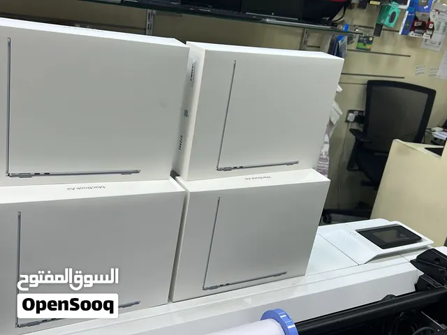 Apple MacBook Air 13’’ (2026), M5 Chip 10-Core CPU, 8‐Core GPU, 16GB unified Memory, 512GB SSD, Liqu