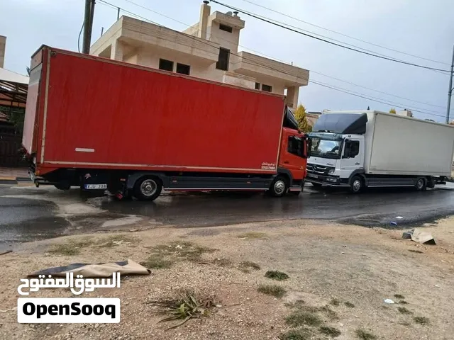 شركة توصيل. كراتين نقل عفش شحن تغليف