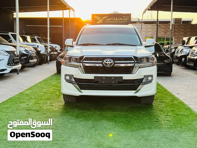 تويوتا لاند كروزر VXR Grand Touring موديل 2020  خليجي GCC