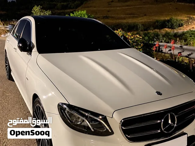 Sedan Mercedes Benz in Amman