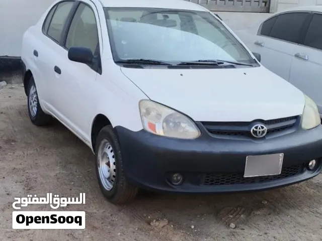 Toyota echo 2005 model
