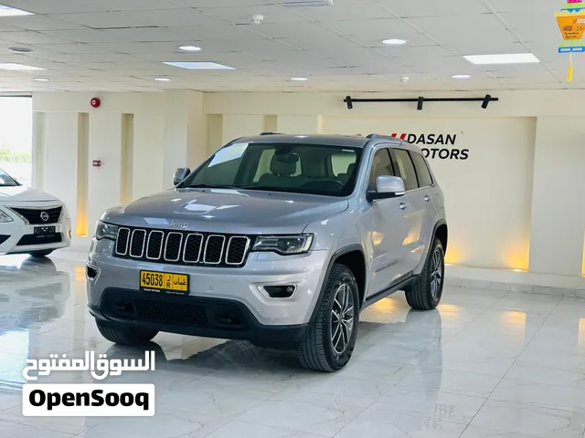 JEEP GRAND CHEROKEE  2019  EXCELENT CONDITION  OMAN CAR