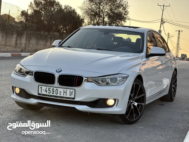 سعر ناار على الكاش!! الفئة الثالثة ولون ابيض عاجي مميز BWM 320i  موديل 2015