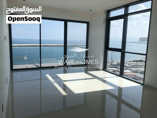 Luxurious 2 Bedroom Apartment with Study & Maid's Room for Rent - شقة للإيجار بغرفتي نوم