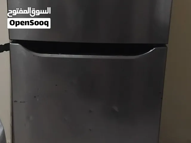 ثلاجه lG حالة جيده