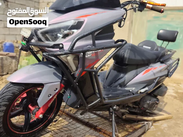 سترونگ موديل 2025 للبيع
