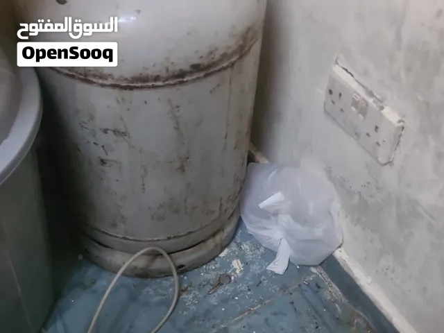 فرن وغار للبيع