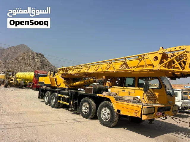 بيع سيارة من نوع كرين 50 طن موديل 2007