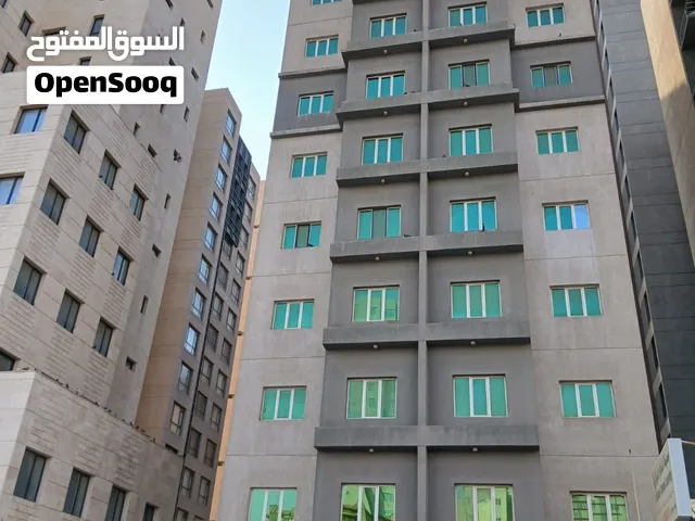 للإيجار للعائلات شقة في الدور الثاني Second-floor apartment for rent to families