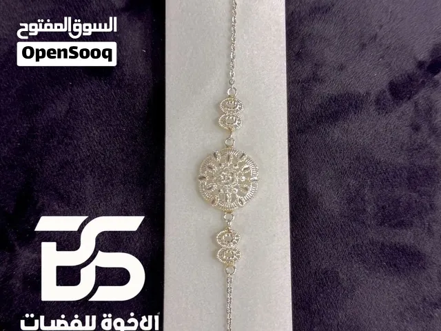 فضة عمانية عيار 925 - تفصيل حسب الطلب، أطقم، أساور وقطع مطلية بالذهب