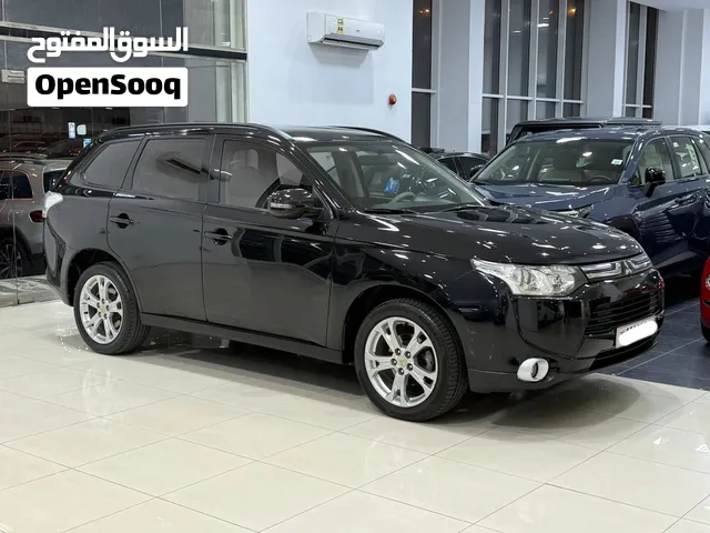 Mitsubishi Outlander 2014 (Black)