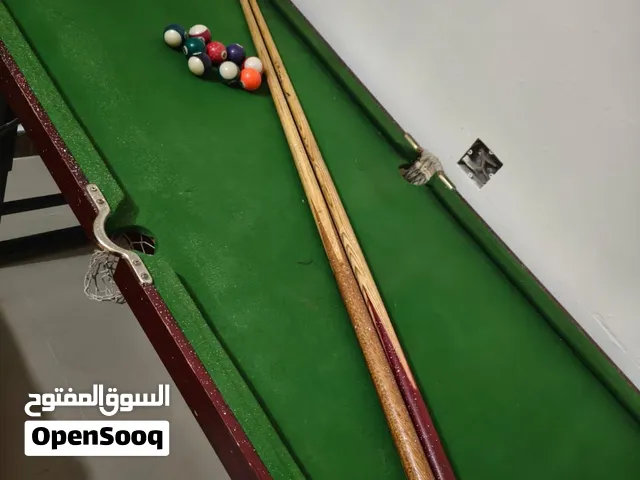 ميز بليارد حجم وسط مستعمل نظيف نقص 3 كرة