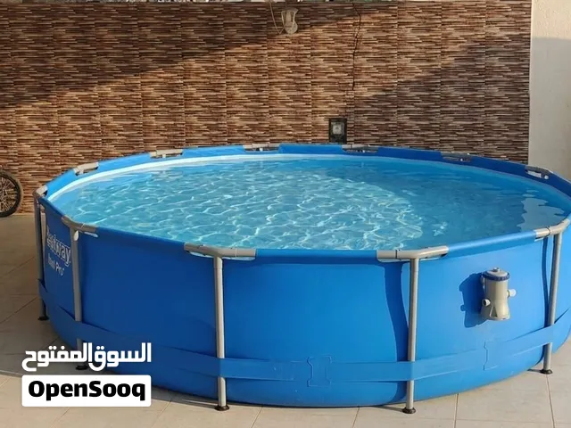 مسبح Beastway