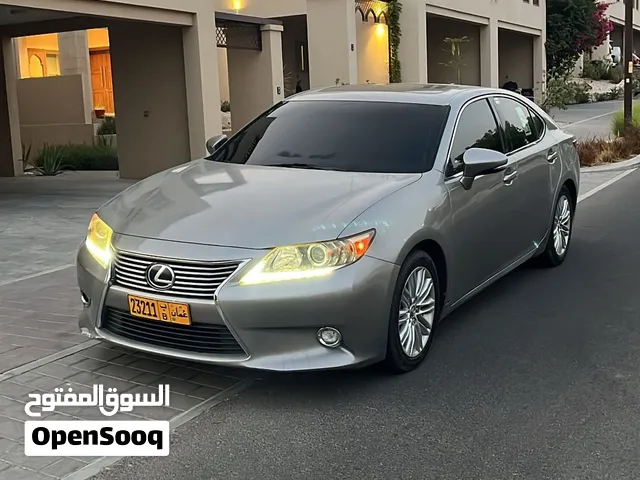 Used Lexus ES in Al Dakhiliya
