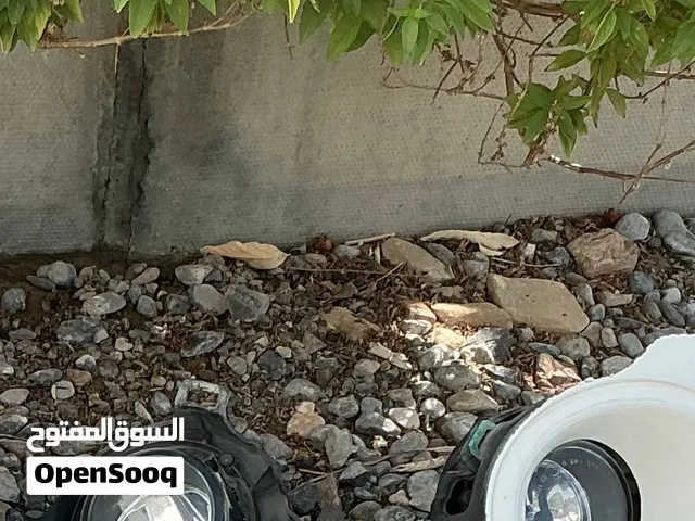 كشافات سيارة نيسان باثفندر وكالة موديل 2007 ب 15 ريال