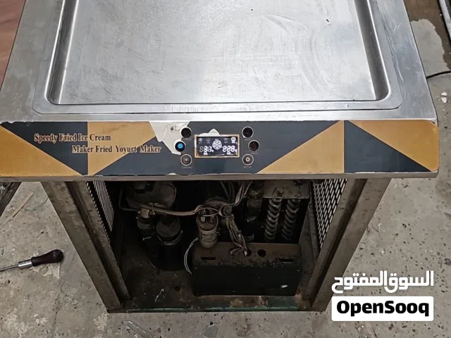 مجمدات عدد 2 ايس رول عدد واحد مستخدم للبيع