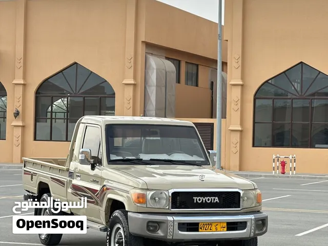 Used Toyota Land Cruiser in Al Batinah